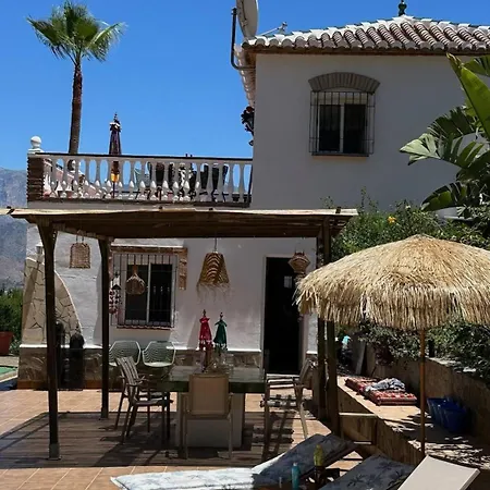 Villa Jina, Everything Within Reach Vakantiehuis *