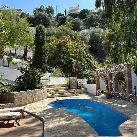 Villa Jina, Everything Within Reach Vakantiehuis *